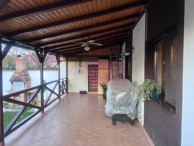 Casa cu productie proprie de energie Clinceni-Ciocarliei.