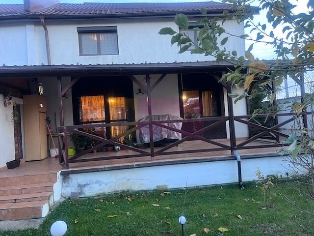 Casa cu productie proprie de energie Clinceni-Ciocarliei.